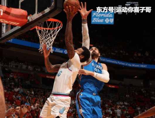  灰熊逆转尼克斯锁定季后赛  